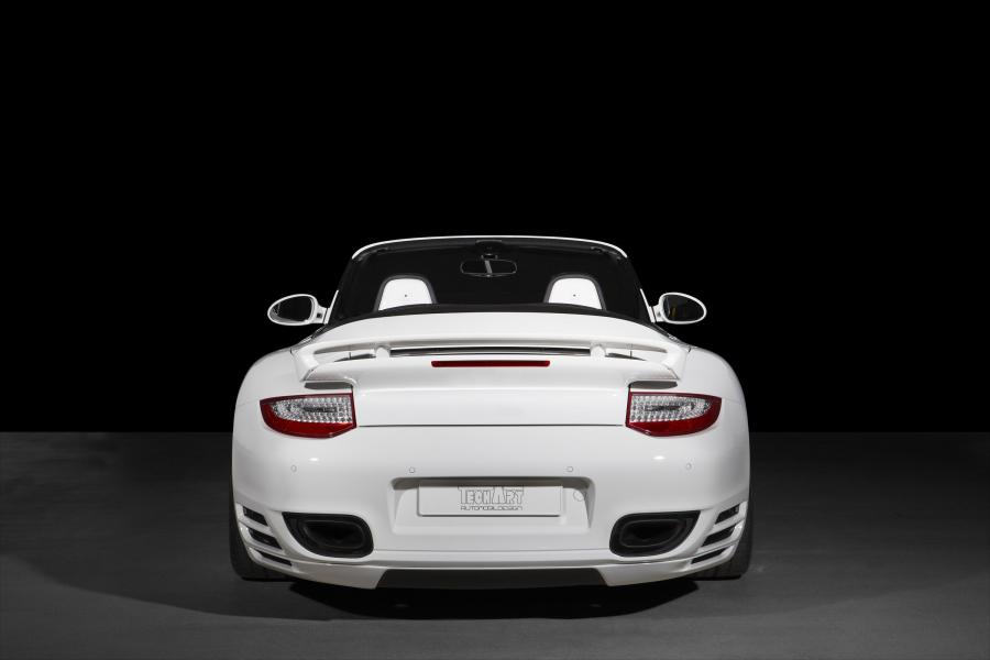  Porsche 911 Turbo Cabriolet by TechART 2010 года  (фото 12 из 26)